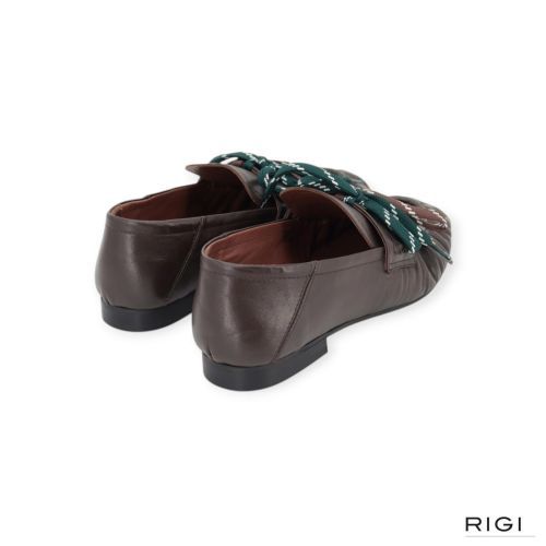 March 23 Teleste Loafer dames mocassin in bruin leer. March 23 Teleste Loafer dames mocassin in bruin leer.