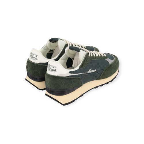 Mercer The Re-Racer sneaker voor heren in groen suède. 
