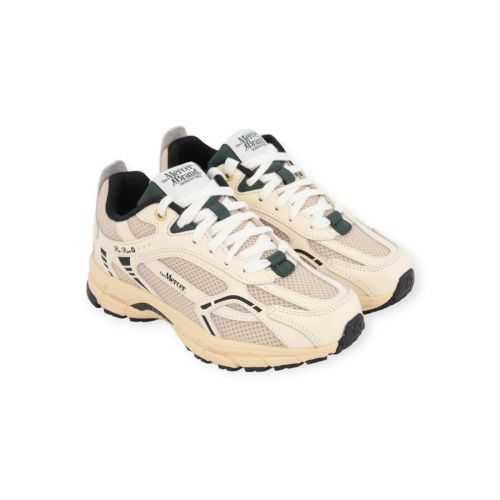 Mercer The Re-Run classic sneaker in off wit leer voor dames en heren. 