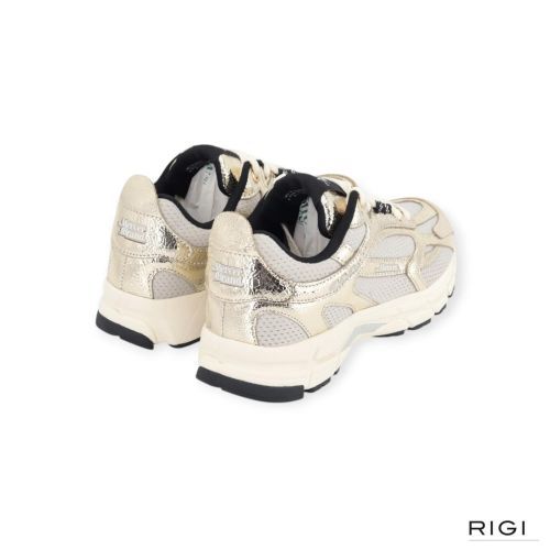 Mercer The Re-Run Cracked sneaker in goud craquelé leer met grijze mesh voor dames. Mercer The Re-Run Cracked sneaker in goud craquelé leer met grijze mesh voor dames.