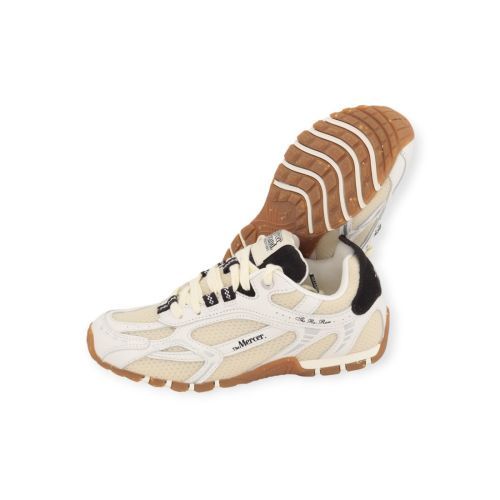 Mercer The Re-Run Drive sneaker voor dames in offwit leer.