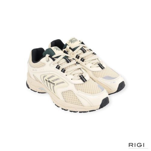 Mercer Re-Run Evo Nappa sneaker in offwit voor dames en heren. Mercer Re-Run Evo Nappa sneaker in offwit voor dames en heren.