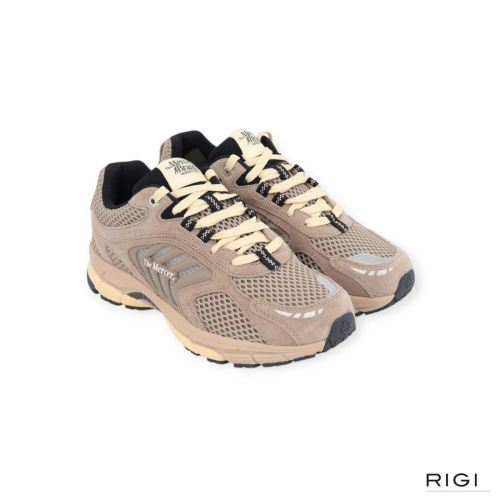 Mercer Re-Run Evo Nubuck sneaker in zand nubuck, mesh voor heren. Mercer Re-Run Evo Nubuck sneaker in zand nubuck, mesh voor heren.