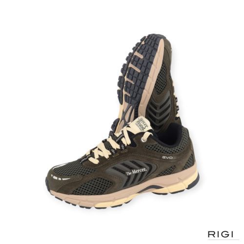 Mercer Re-Run Evo Nubuck sneaker in groen nubuck, mesh voor heren. Mercer Re-Run Evo Nubuck sneaker in groen nubuck, mesh voor heren.