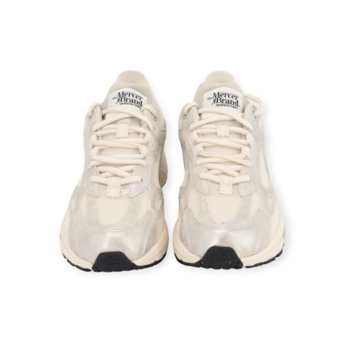 Mercer The Re-Run Metallic sneaker in zilver voor dames. 