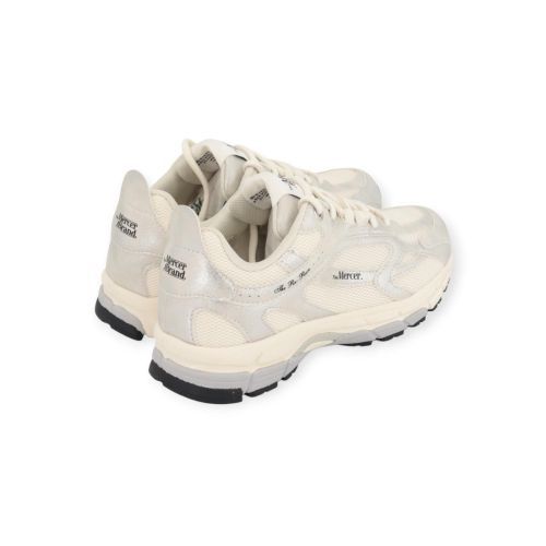 Mercer The Re-Run Metallic sneaker in zilver voor dames. 
