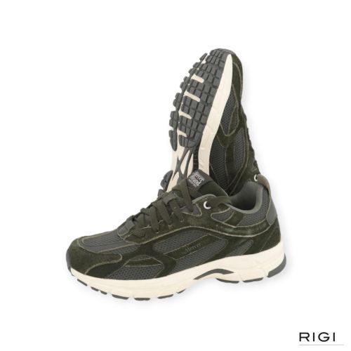 Mercer Re-Run Premium sneaker in groen suède voor heren. Mercer Re-Run Premium sneaker in groen suède voor heren.