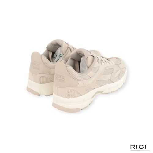 Mercer Re-Run Premium sneaker in zand suède voor heren. Mercer Re-Run Premium sneaker in zand suède voor heren.