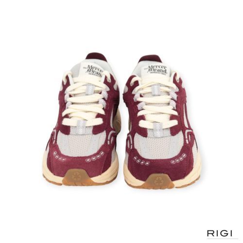 Mercer The Re-Run Vintage in bordeaux suède met mesh voor dames. 