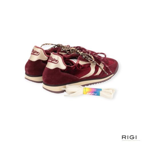 MRP Utah V24 sneaker in bordeaux suède met velvet voor dames. MRP Utah V24 sneaker in bordeaux suède met velvet voor dames.