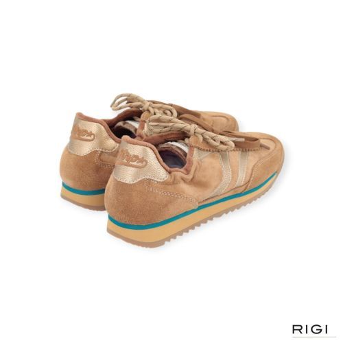 MRP Utah V.1 sneaker in camel suède voor dames. MRP Utah V.1 sneaker in camel suède voor dames.