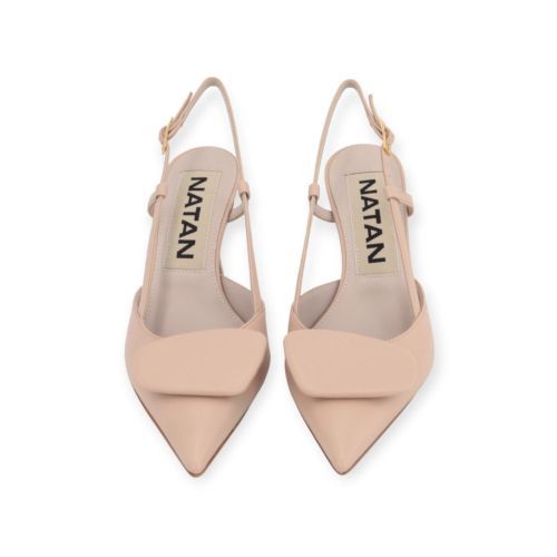 Natan Dunia pump in nude leer voor dames.