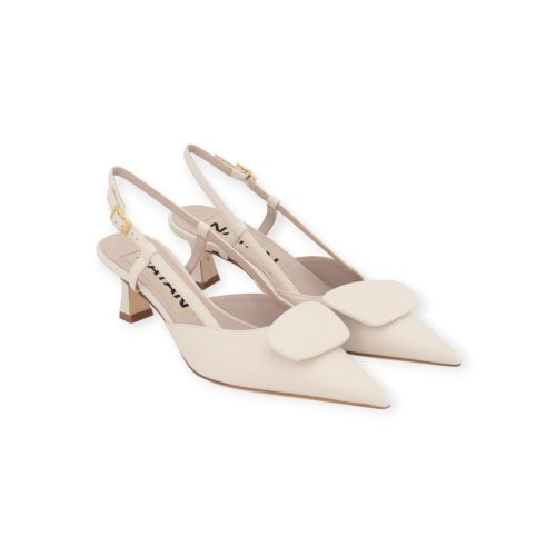 Natan N4106 pump in offwit leer voor dames. 