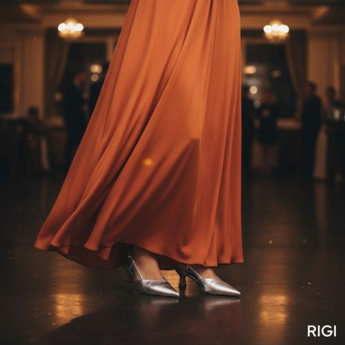 Natan N4108 pump in zilver shining leer voor dames. 