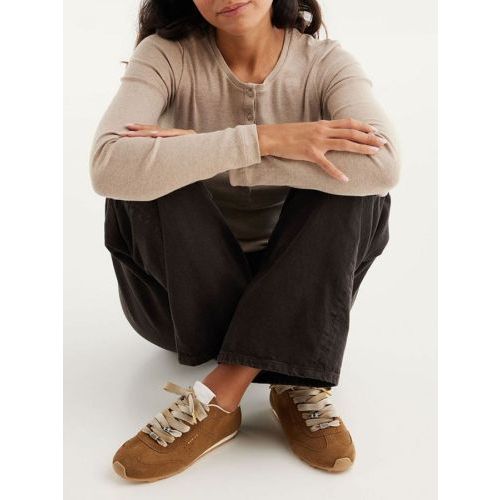 Nubikk Billy Lou dames sneaker in cognac suede. Nubikk Billy Lou dames sneaker in cognac suede.