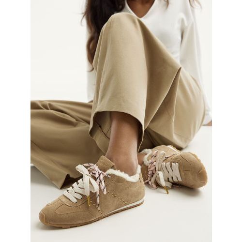 Nubikk Billy Lou Fur dames sneaker zand kleur.