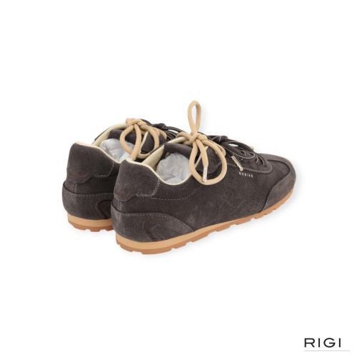 Nubikk Billy Lou II sneaker voor dames in grijs suède. Nubikk Billy Lou II sneaker voor dames in grijs suède.