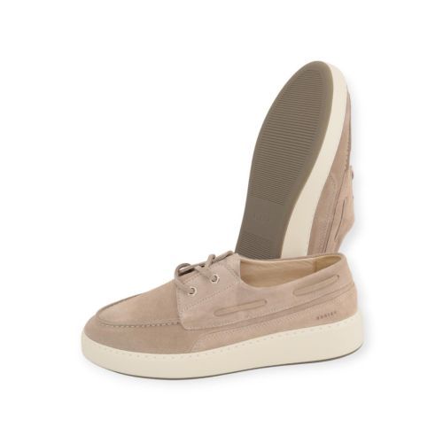 Nubikk Jiro Yacht mocassin in beige suède voor heren.
