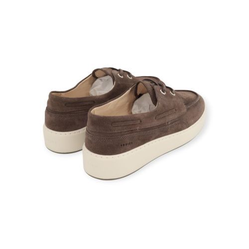 Nubikk Jiro Yacht mocassin in bruin suède voor heren. 