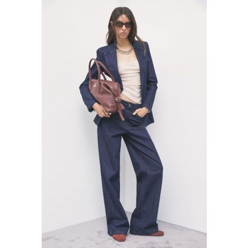 Patrizia Pepe 2B0145/ L162-B861 Borsa Bag handtas in bordeaux leer voor dames. Patrizia Pepe 2B0145/ L162-B861 Borsa Bag handtas in bordeaux leer voor dames.