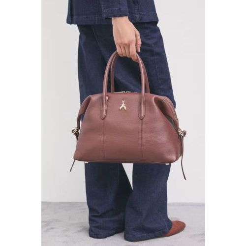 Patrizia Pepe 2B0145/ L162-B861 Borsa Bag handtas in bordeaux leer voor dames. Patrizia Pepe 2B0145/ L162-B861 Borsa Bag handtas in bordeaux leer voor dames.