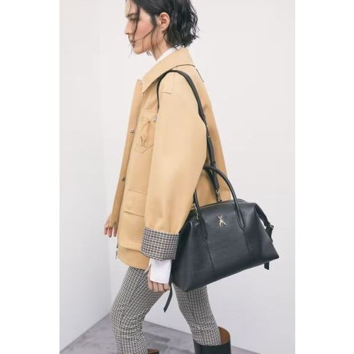Patrizia Pepe 2B0145/ L162-K103 Borsa Bag handtas in zwart leer voor dames. 