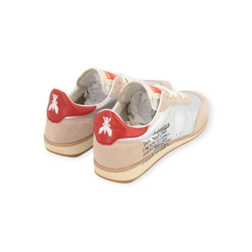 Patrizia Pepe Skin dames sneaker in zilver met rood leer. Patrizia Pepe Skin dames sneaker in zilver met rood leer.