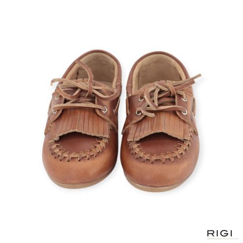 Pavement Magda mocassin in bruin leer voor dames. Pavement Magda mocassin in bruin leer voor dames.