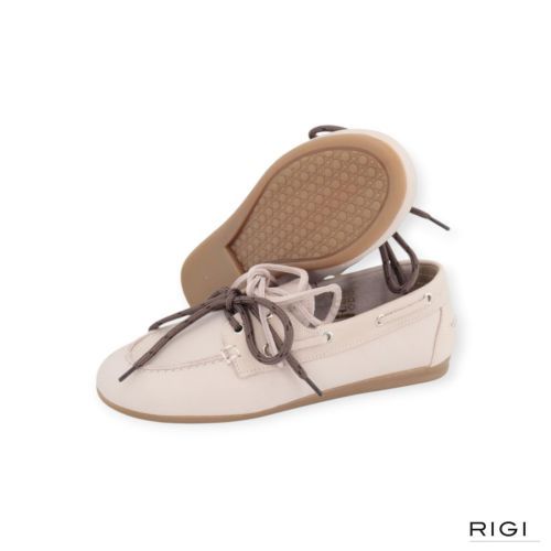 Pavement Marin Lace mocassin in roze leer voor dames. Pavement Marin Lace mocassin in roze leer voor dames.