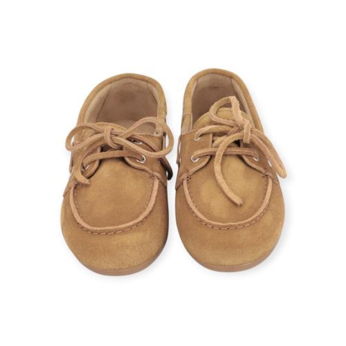 Pavement Marin mocassin, bootschoen in camel - beige suede leer voor dames. Pavement Marin mocassin, bootschoen in camel - beige suede leer voor dames.