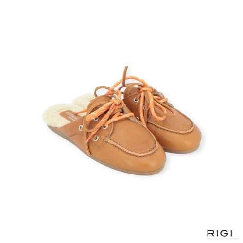 Pavement Yasma Lace Fur slipper in cognac leer voor dames. Pavement Yasma Lace Fur slipper in cognac leer voor dames.