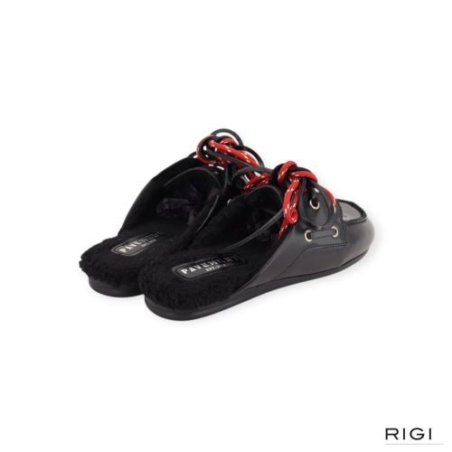 Pavement Yasma Lace Fur slipper in zwart leer voor dames.