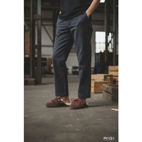 Pavement Yasma slipper in bruin suède voor dames. Pavement Yasma slipper in bruin suède voor dames.