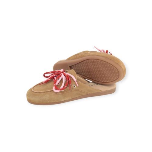 Pavement Yasma Slipper in zand / taupe suède voor dames. 