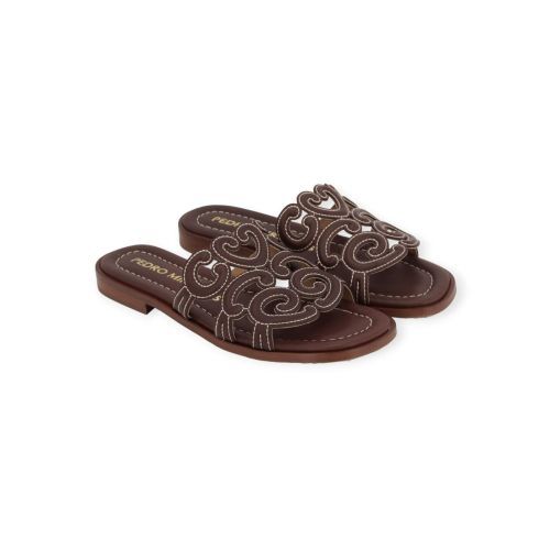 Pedro Miralles slipper in bruinleer voor dames. Pedro Miralles slipper in bruinleer voor dames.