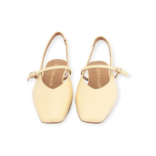 Pedro Miralles ballerina in licht geel leer voor dames. 