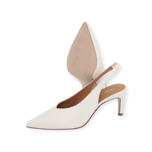 Pedro Miralles witte pump slingback model.