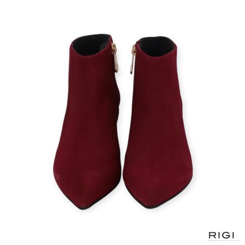 Pedro Miralles 24397 dames enkellaars in het bordeaux suede op hak. Pedro Miralles 24397 dames enkellaars in het bordeaux suede op hak.