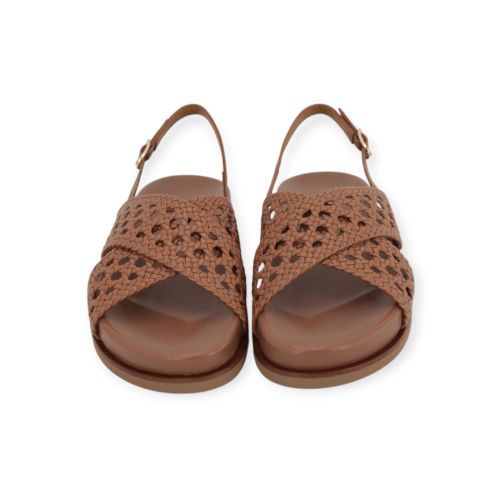 Pedro Miralles dames sandaal in het camel tresse leer.