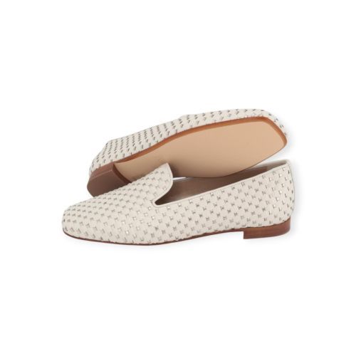 Pertini mocassin in geweven / tressé offwit leer met zilver voor dames. 