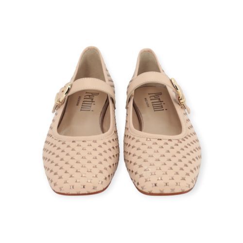 Pertini dames ballerina in beige leer. Pertini dames ballerina in beige leer.