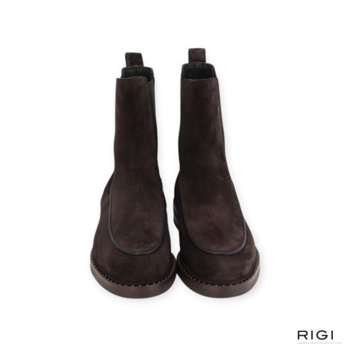 Pertini 262W33259D1 enkellaars in bruin suède voor dames. Pertini 262W33259D1 enkellaars in bruin suède voor dames.