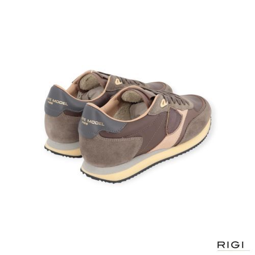 Philippe Model BLVILLE BVLD VD18 sneaker in bruin brons dames.