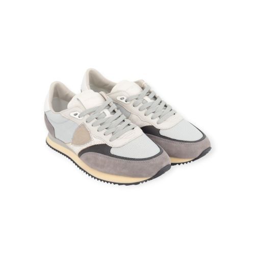 Philippe Model Blville Low heren sneaker in off wit leer. Philippe Model Blville Low heren sneaker in off wit leer.