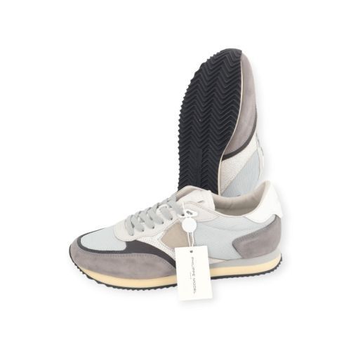 Philippe Model Blville Low heren sneaker in off wit leer. Philippe Model Blville Low heren sneaker in off wit leer.
