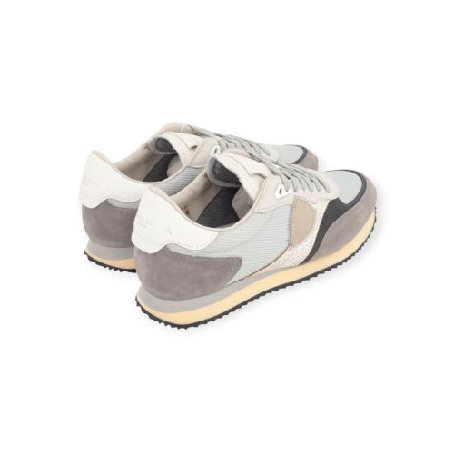 Philippe Model Blville Low heren sneaker in off wit leer. Philippe Model Blville Low heren sneaker in off wit leer.