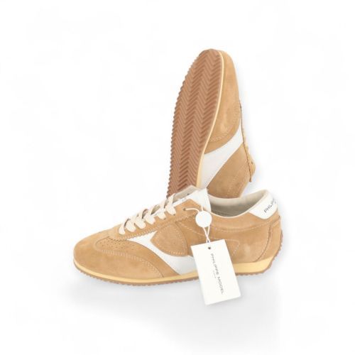 Philippe Model Planche Low dames sneaker licht beige. Philippe Model Planche Low dames sneaker licht beige.