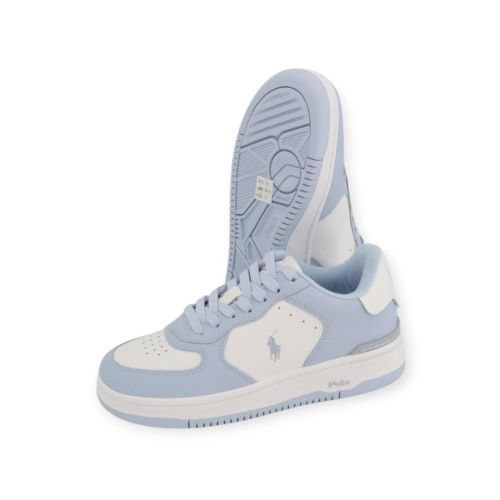 Polo ralph Lauren Master Court dames sneaker in wit met licht blauw leer.