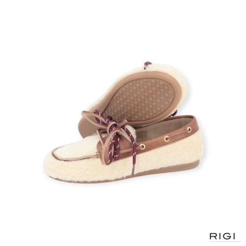 Posa Boat Loafer Alpina in cognac leer met beige wol voor dames. 