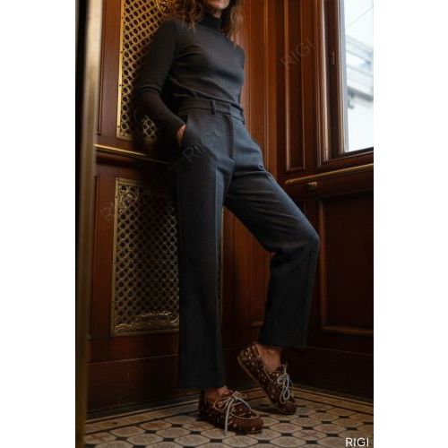 Posa Boat loafer Animal in bambi pony voor dames. Posa Boat loafer Animal in bambi pony voor dames.